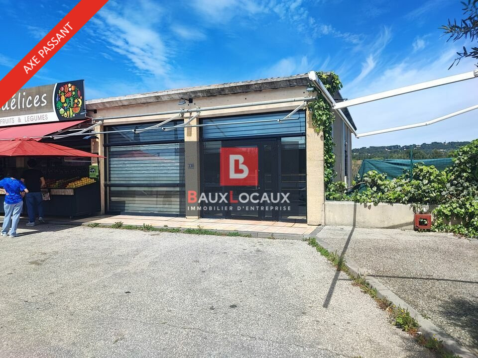 LOCAL COMMERCIAL à Louer